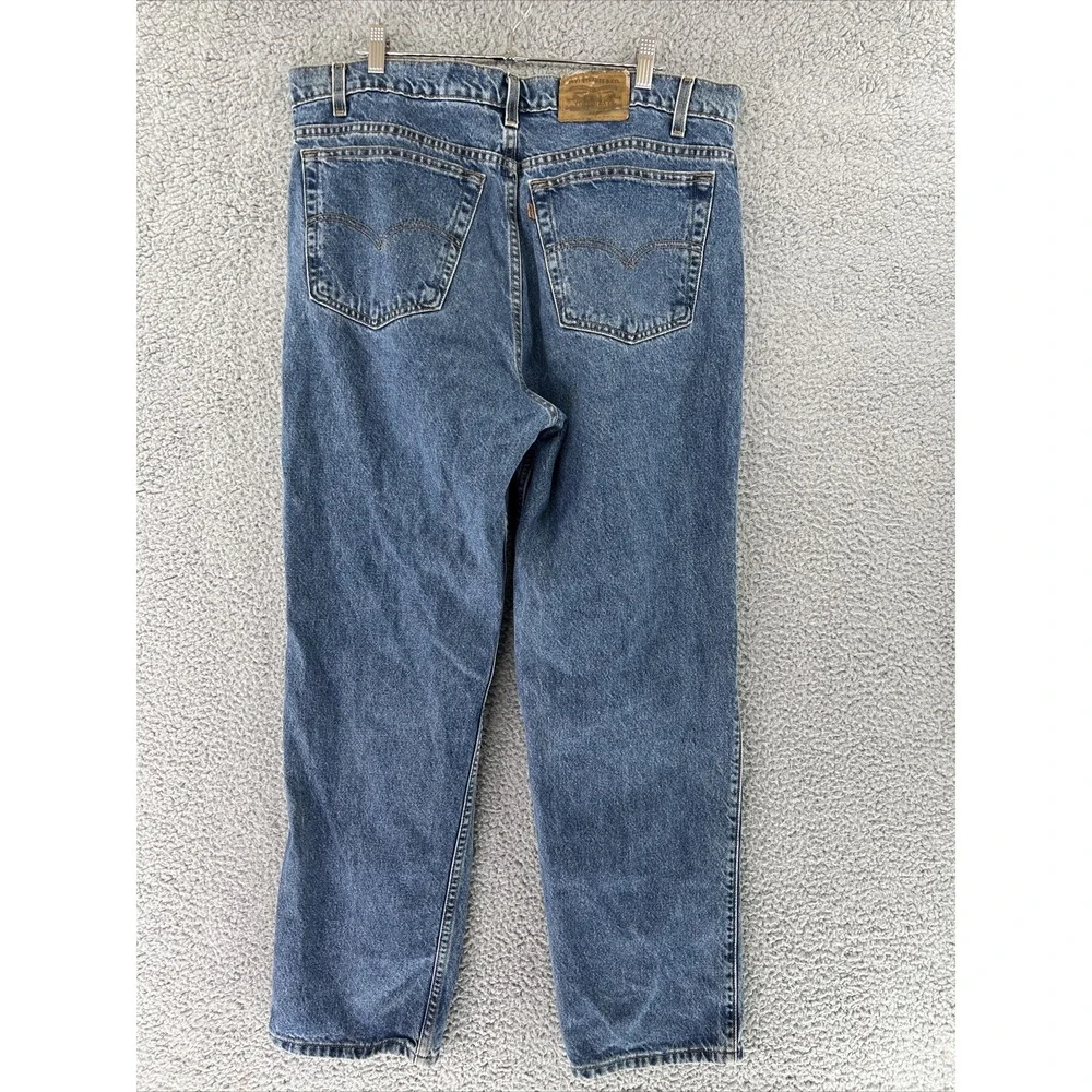 Levi's Men's Vintage 540 Relaxed Fit Blue Jeans Size 38x30 (37x30 Act) Brown Tab